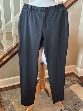 Under Armour Black Straight-Leg Golf Pants - N1015